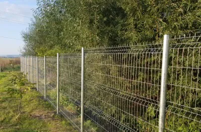 Gard din panouri bordurate montat de BASCONSLUX